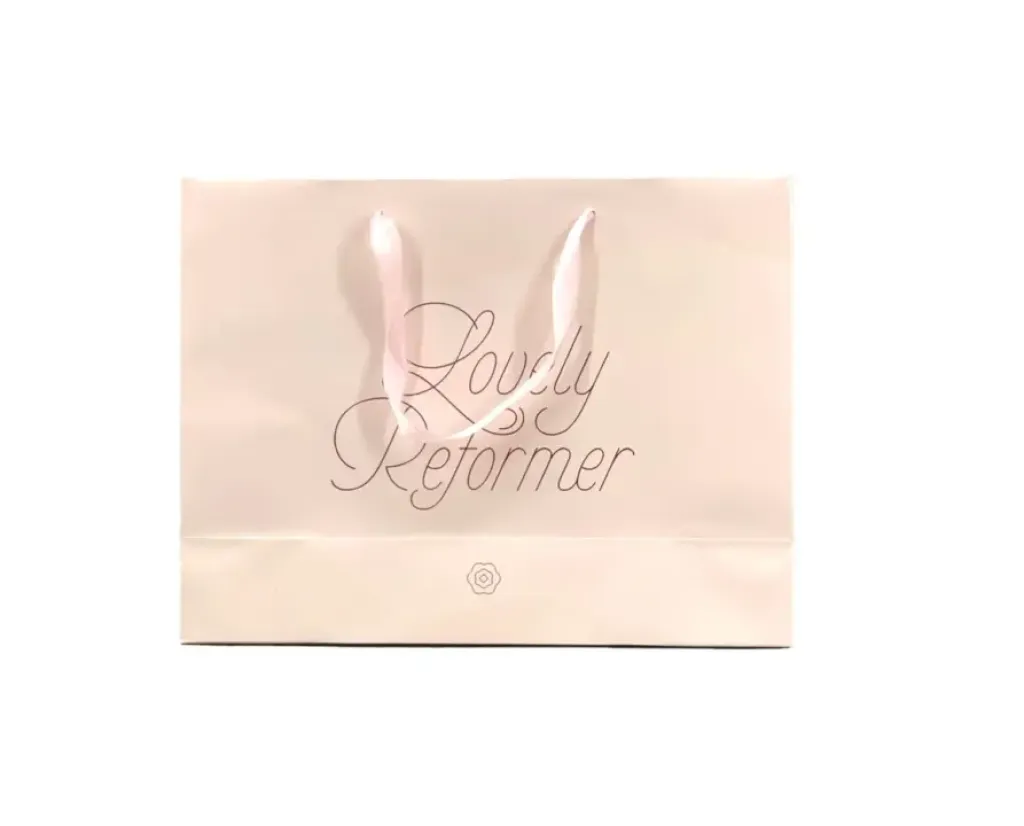 Paper Bag With Silk Fabric Handle Beauty Shopping Bags
